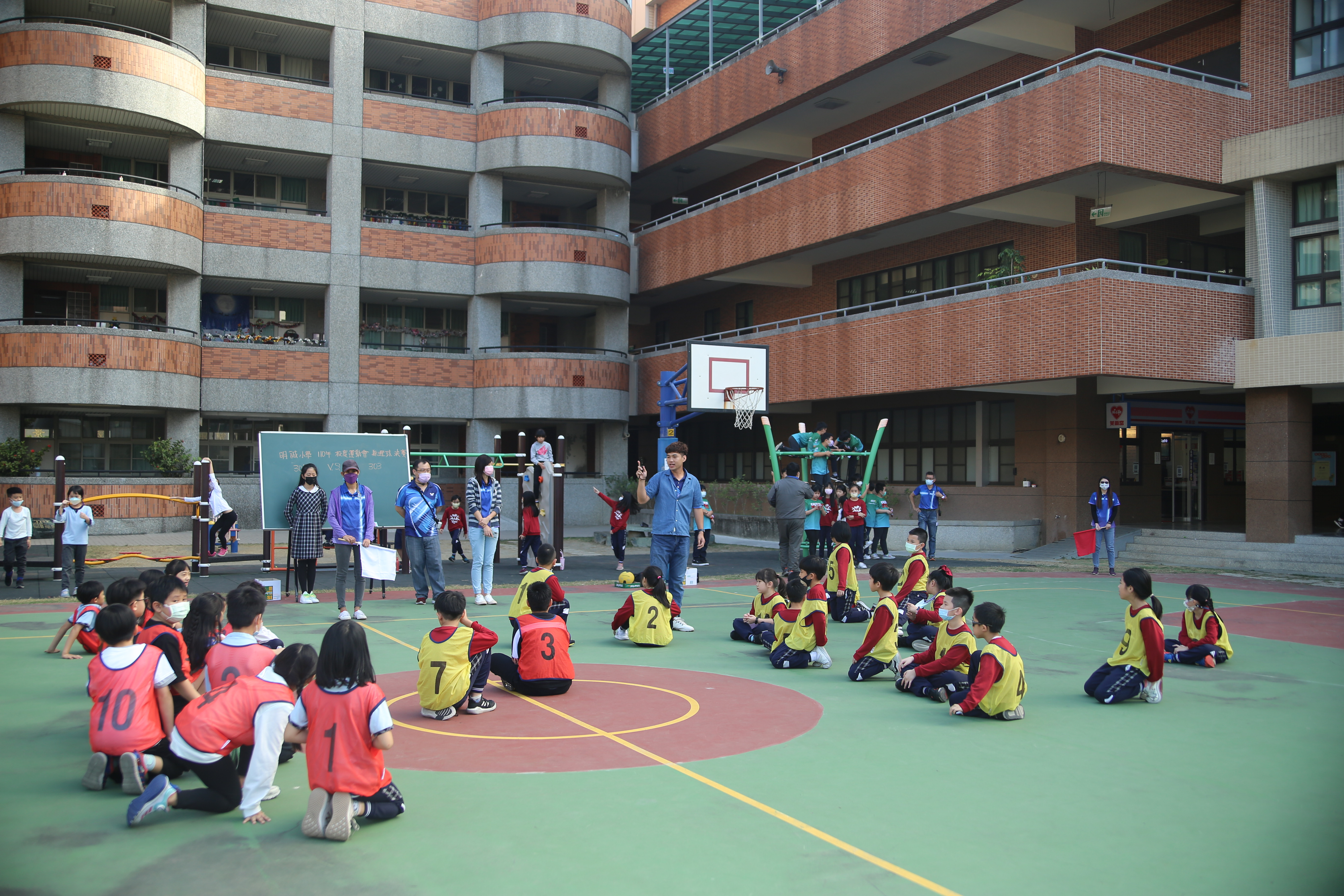 110學年度校慶運動會(躲避球比賽)-IMG_9541.JPG